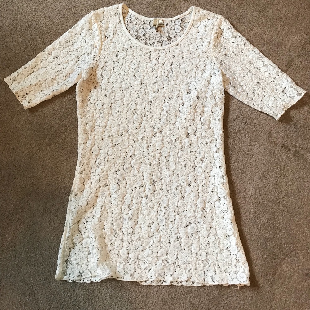 ✨BKE Ivory Lace Stretchy Top Size Large✨
